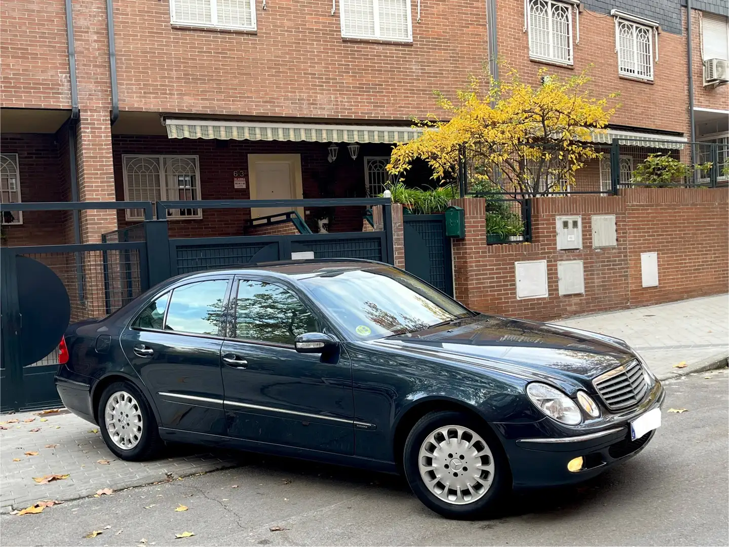Mercedes-Benz E 320 ELEGANCE CUERO - 1
