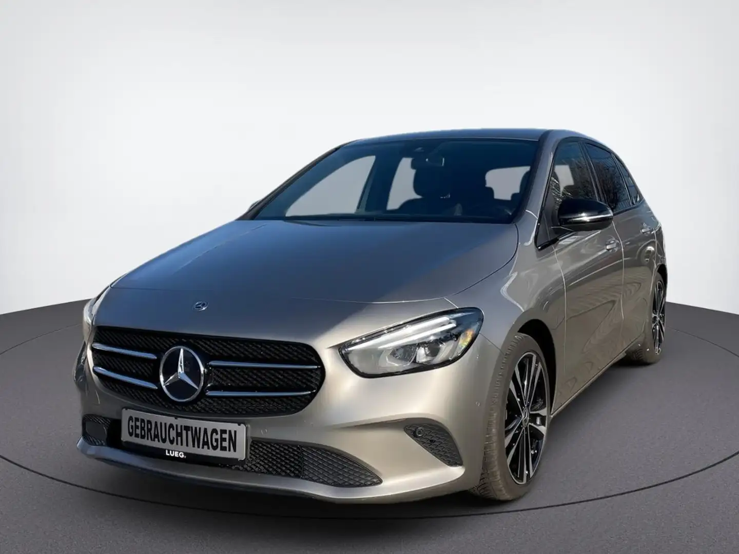 Mercedes-Benz B 180 Night Perf SpurW AHK AUT Kam. KlimaA LED Silber - 2