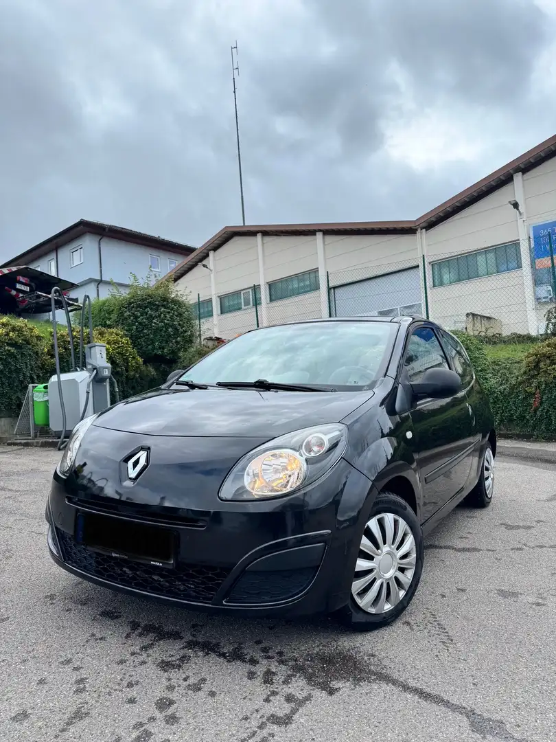 Renault Twingo 1.2 Schwarz - 1