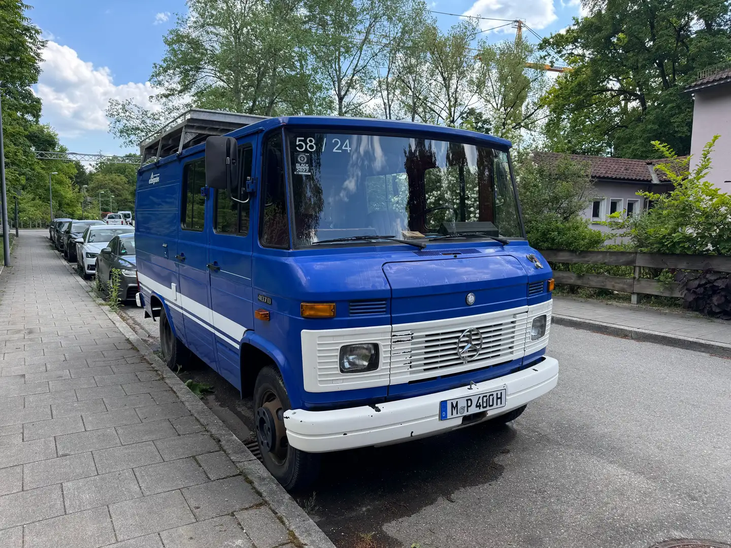 Mercedes-Benz T2 Blauw - 1