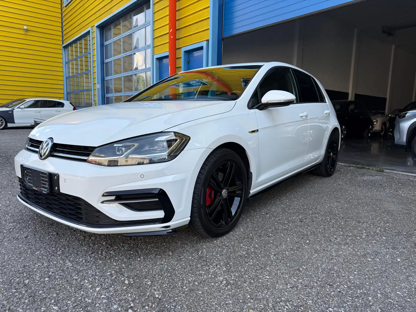 Volkswagen Golf Golf VII 2017 5p 5p 1.6 tdi R-LINE 115cv Wit - 1