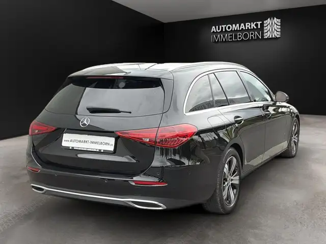 Mercedes-Benz C-Class view 7