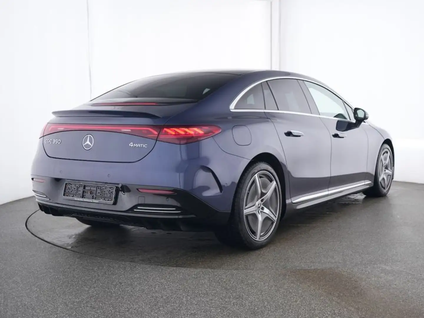 Mercedes-Benz EQE 350 4M AMG Premium Pano HUD Burm Distro 360° Blau - 2