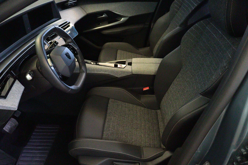 Peugeot 5008 1.2 Hybrid 145 Allure Automaat | 7 PERS | APPCONNE — photo 5