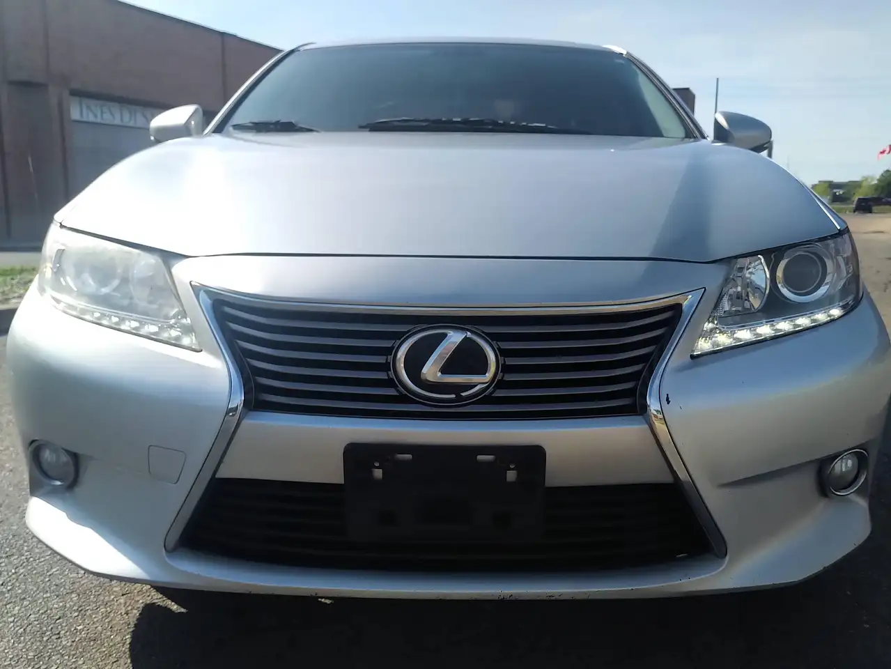 Lexus ES photo Lexus ES