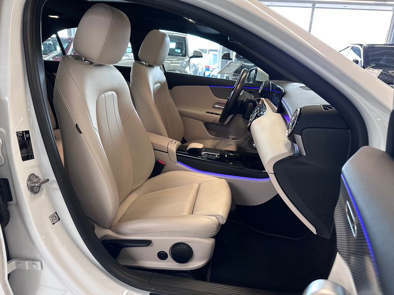 Mercedes-Benz A 180 A 180 Limousine Aut. /LED/PANO/MBUX/RFK/LEDER/ — photo 14