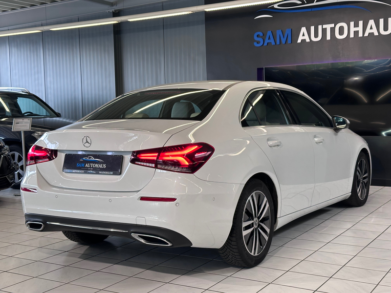 Mercedes-Benz A 180 A 180 Limousine Aut. /LED/PANO/MBUX/RFK/LEDER/ — photo 8