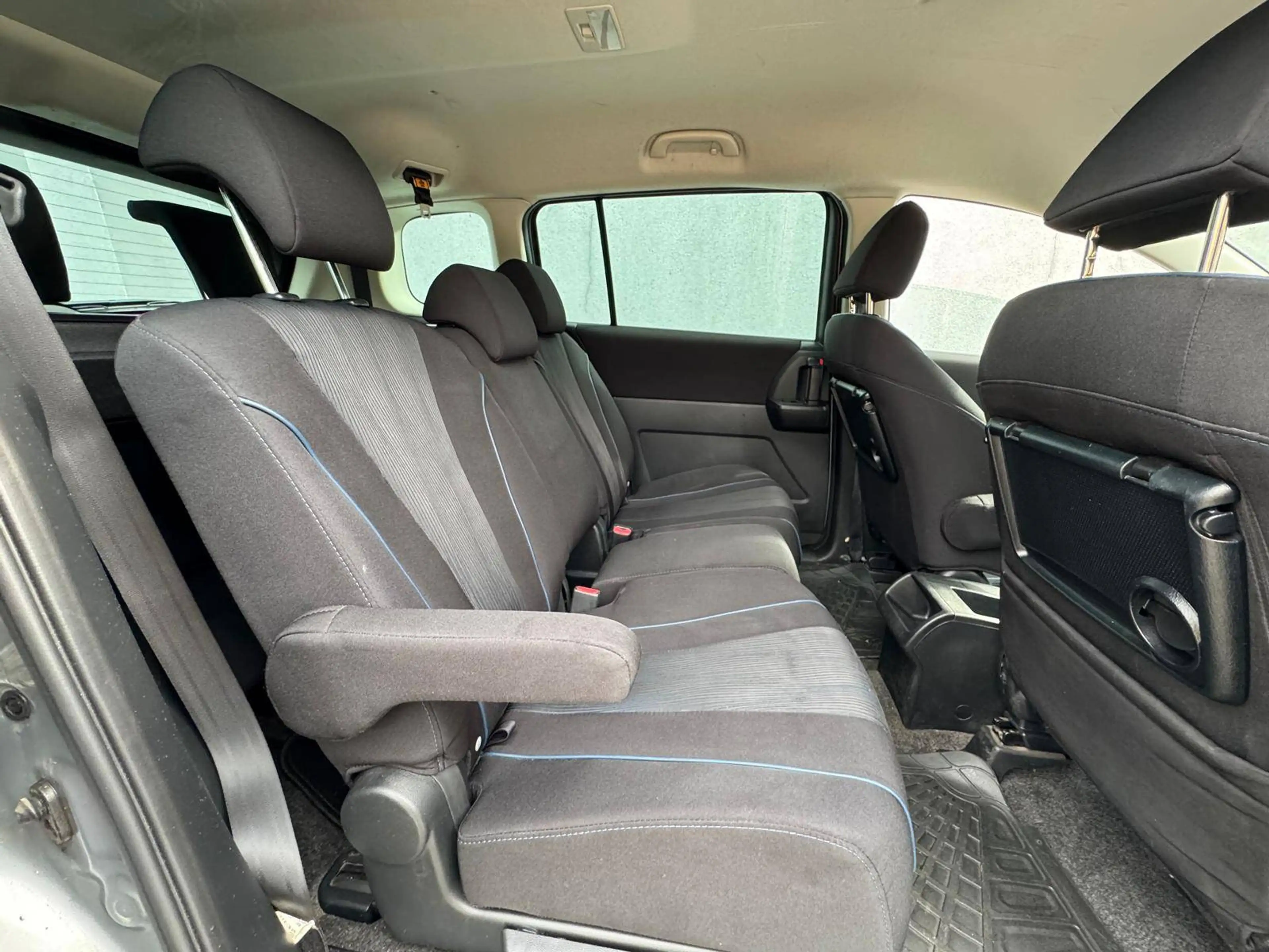 Mazda 5 5 1.8i Active 7 ZITPLAATSEN — photo 7