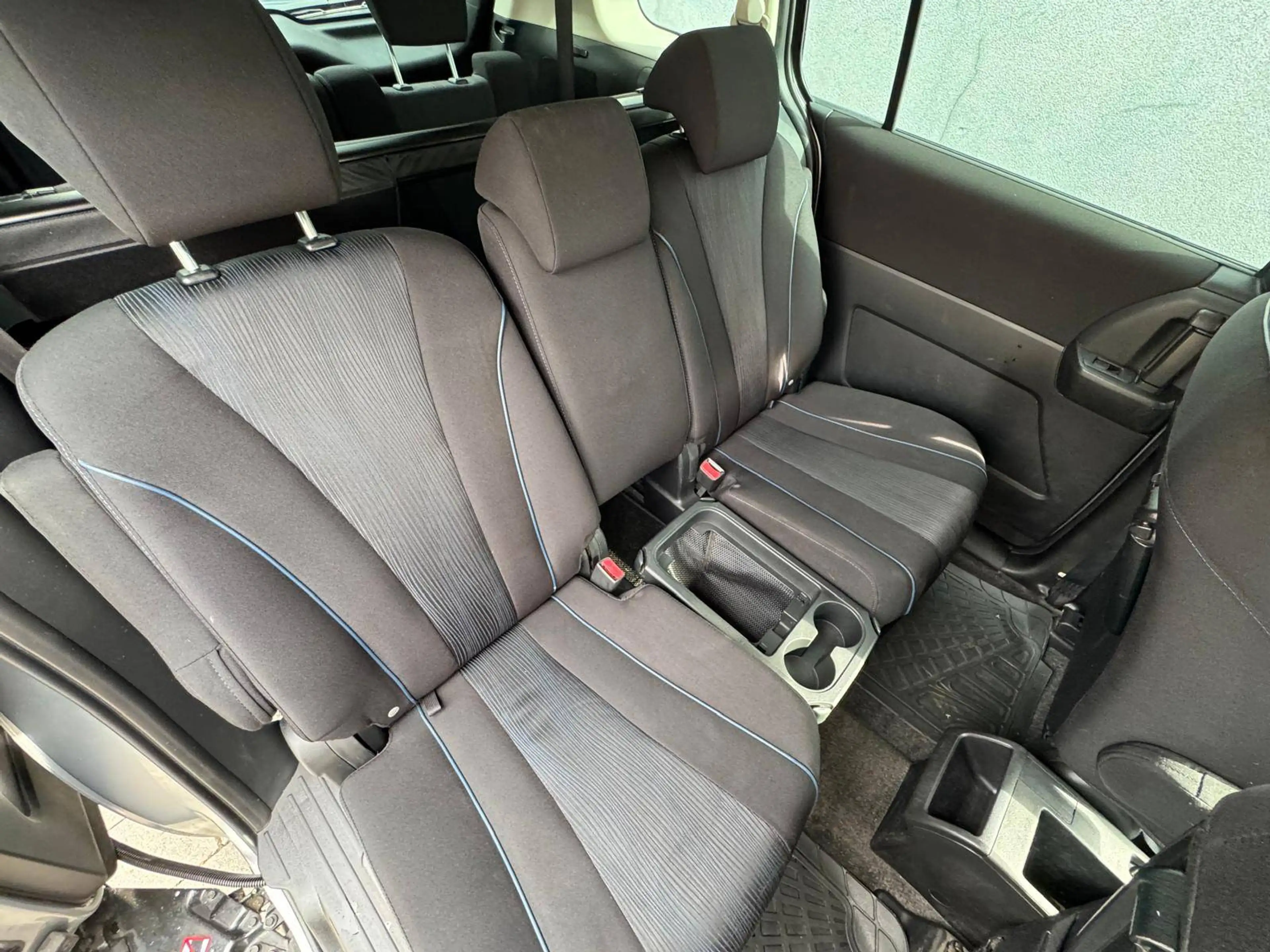 Mazda 5 5 1.8i Active 7 ZITPLAATSEN — photo 9