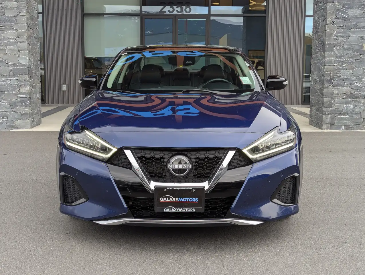 Nissan Maxima снимка Nissan Maxima
