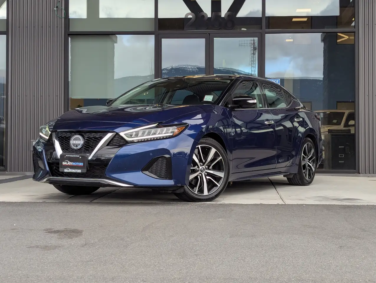 2023 Nissan Maxima