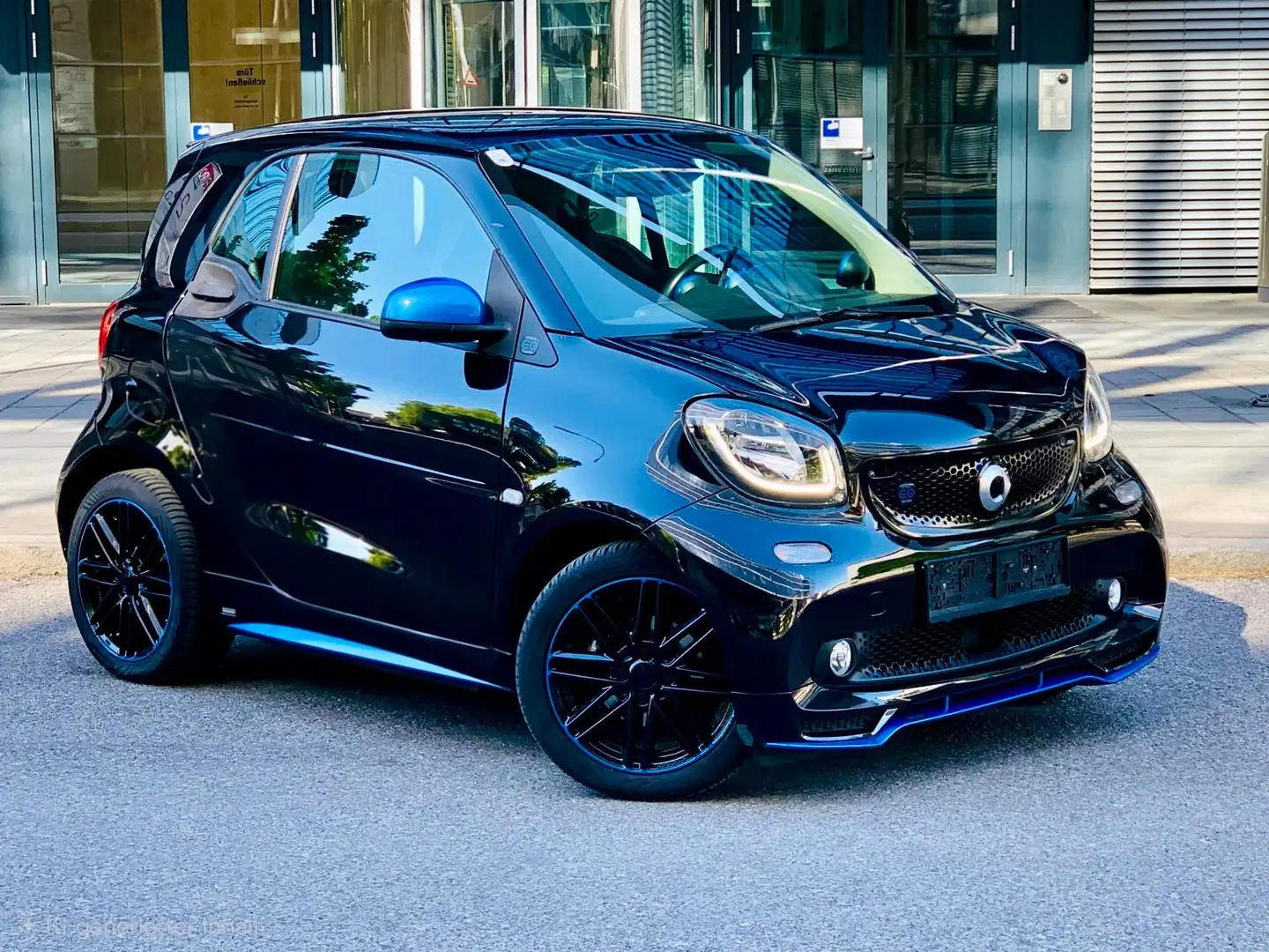 smart brabus EQ fortwo 17,6kWh Style - 2