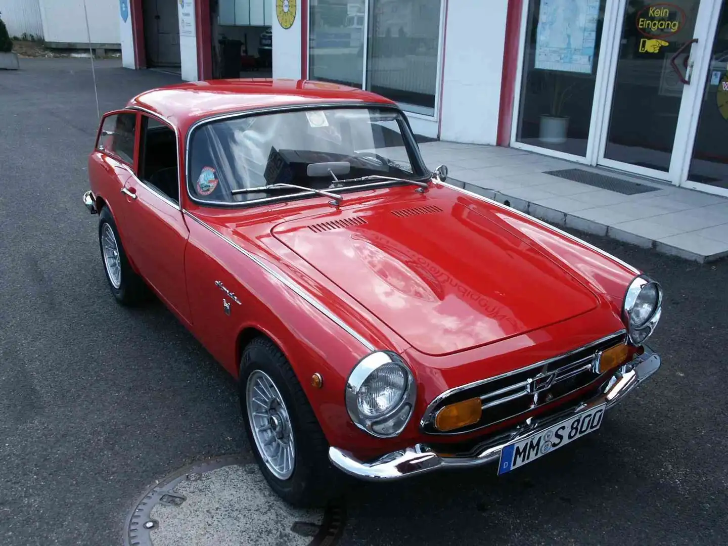 Honda S800 Red - 1
