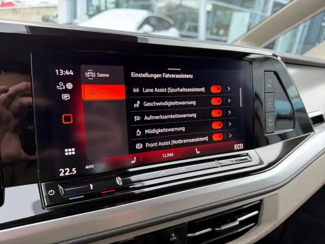 Volkswagen T7 Multivan VW T7 Multivan Edition ÜH eHybrid 180 kW 4M Ansicht 12