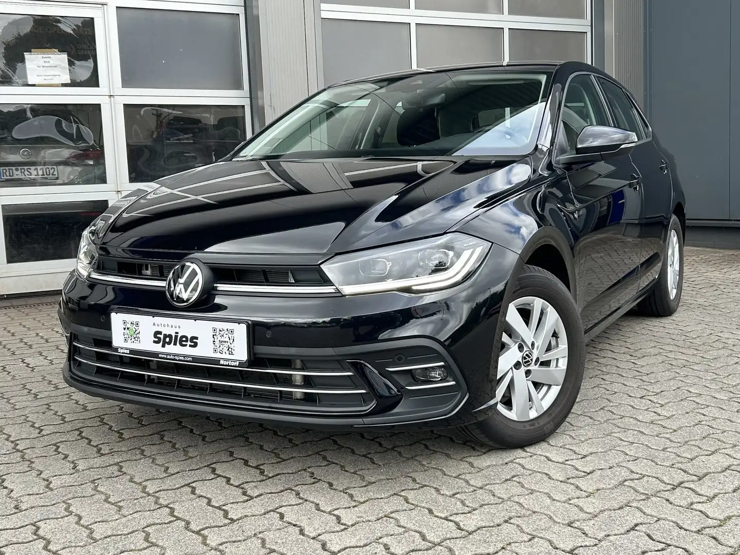 Volkswagen Polo Automatik Shz ACC AHK Negro - 2