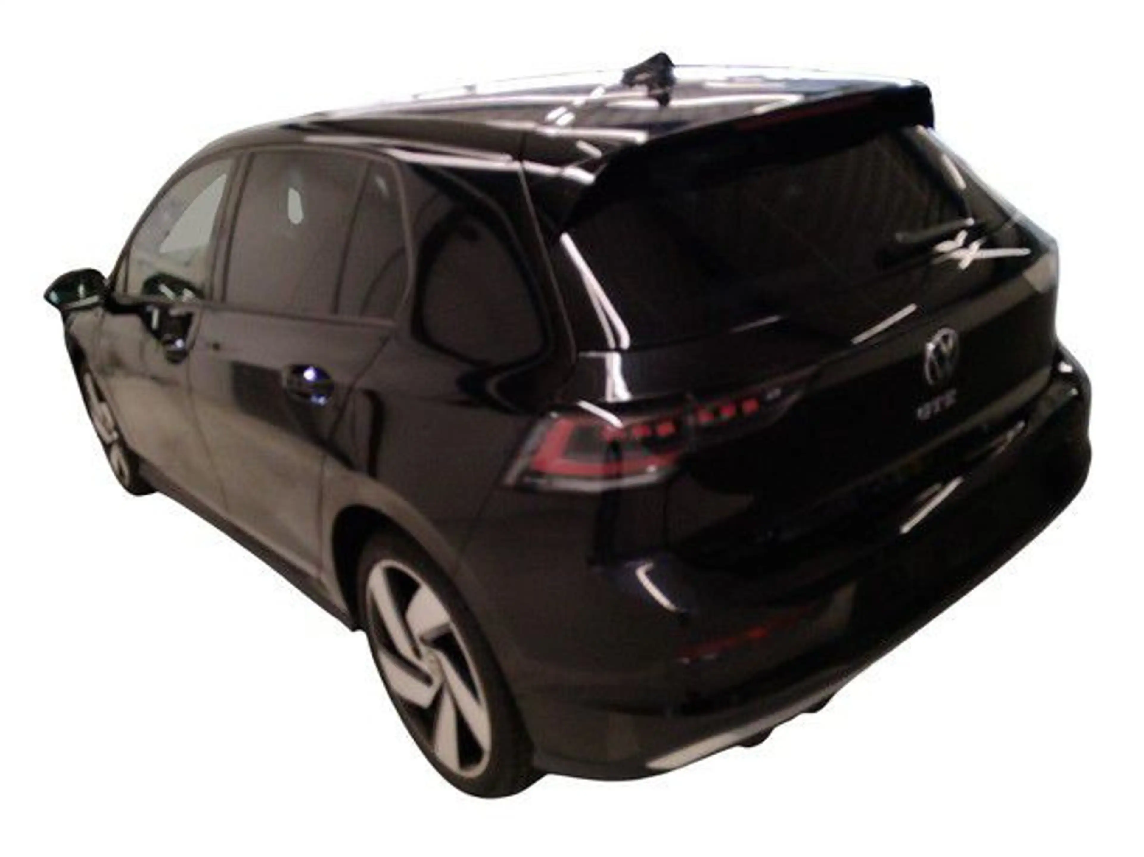Volkswagen Golf GTE VIII PHASE 2  1.5 eHybrid 272 CV DSG 6 *ATTELAGE* — photo 4