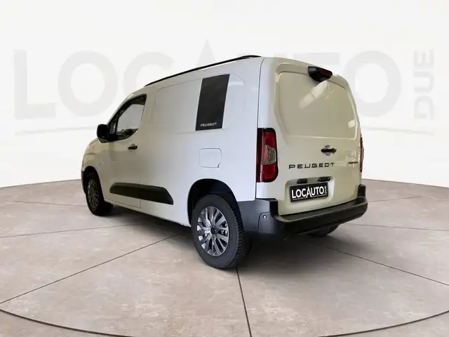 Peugeot Partner view 5