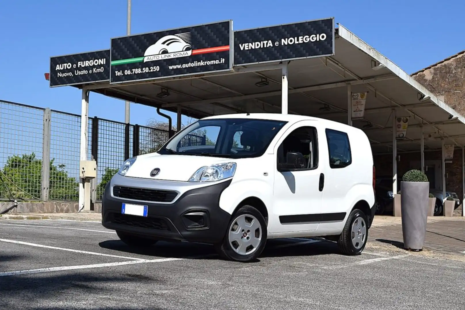 Fiat Fiorino 1.4 8V SX M1 5 POSTI AUTOVETTURA 77CV Bianco - 2
