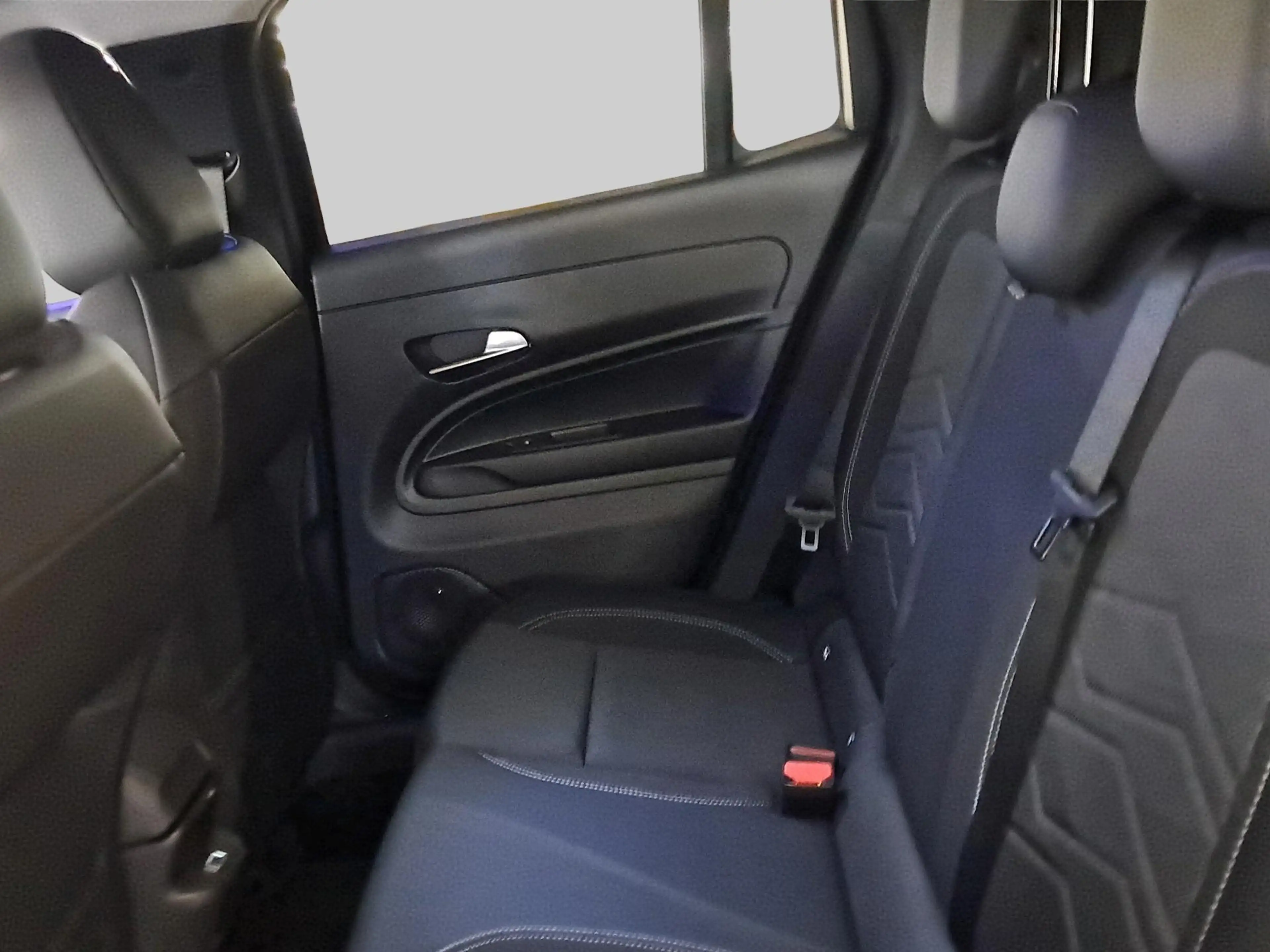 Jeep Avenger 1.2 e-Hybrid, , 100 Summit, (2024) | 10,25 inch di — photo 10