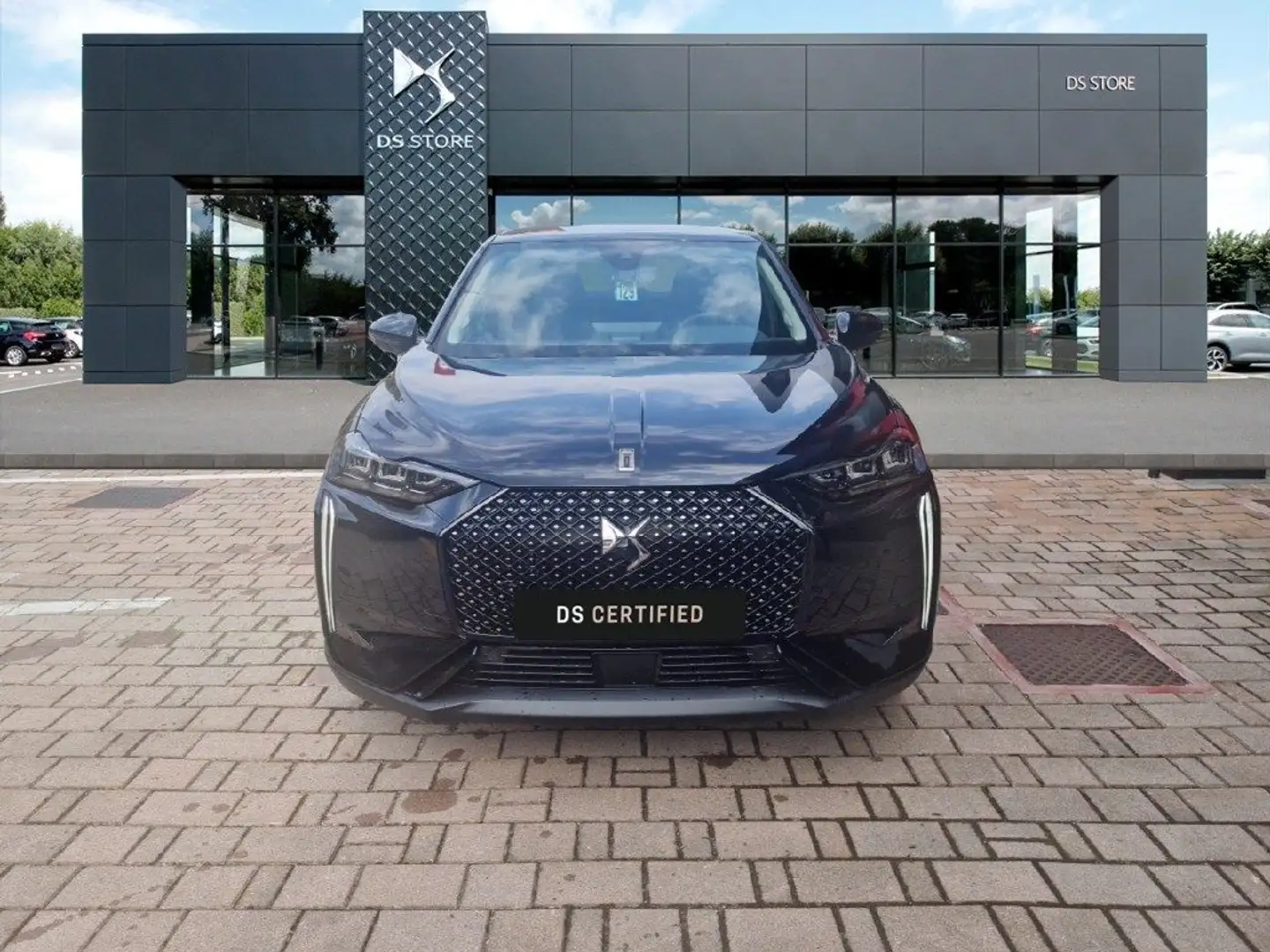 DS Automobiles DS 3 HYBRID 145CV PALLAS Schwarz - 2