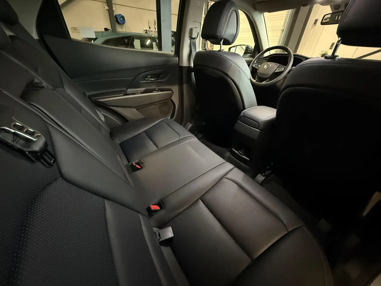 SsangYong Korando E-Motion/1e eigenaar/2023/3.800km/fabrieksgarantie 13