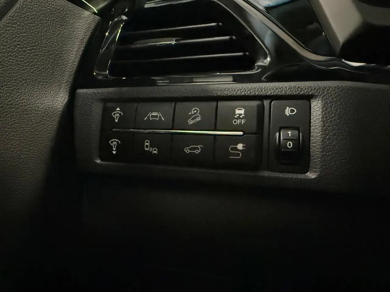 SsangYong Korando E-Motion/1e eigenaar/2023/3.800km/fabrieksgarantie 22