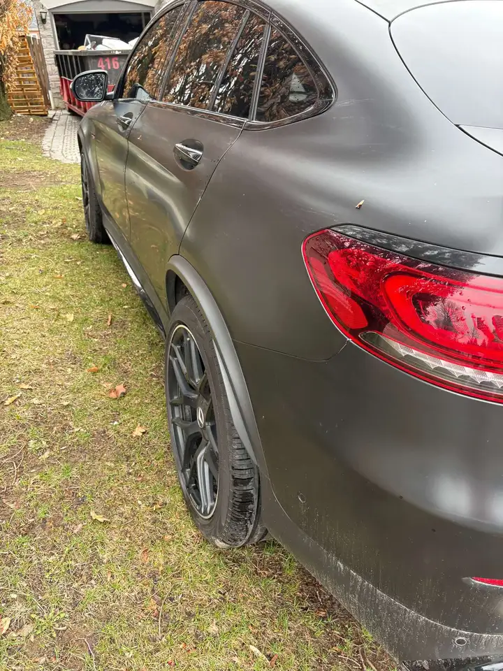 2021 Mercedes-Benz GLC