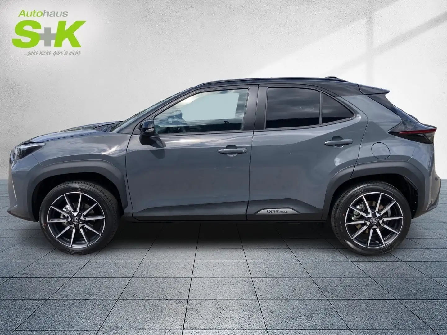 Toyota Yaris Cross 1.5 VVT-iE Hybrid GR Sport FWD *SHZ* Grau - 2