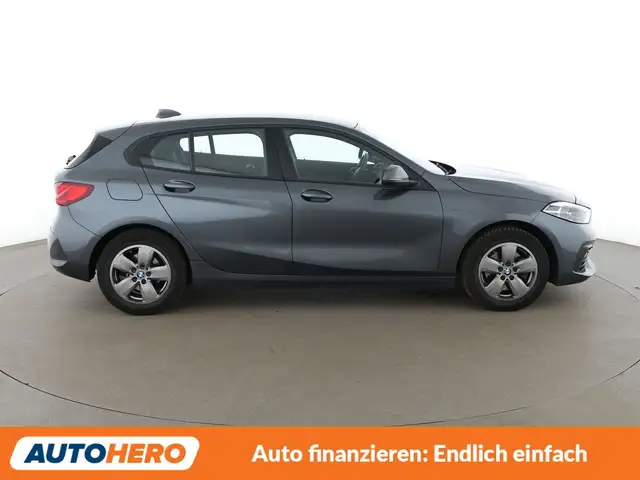 BMW 1 Series view 7