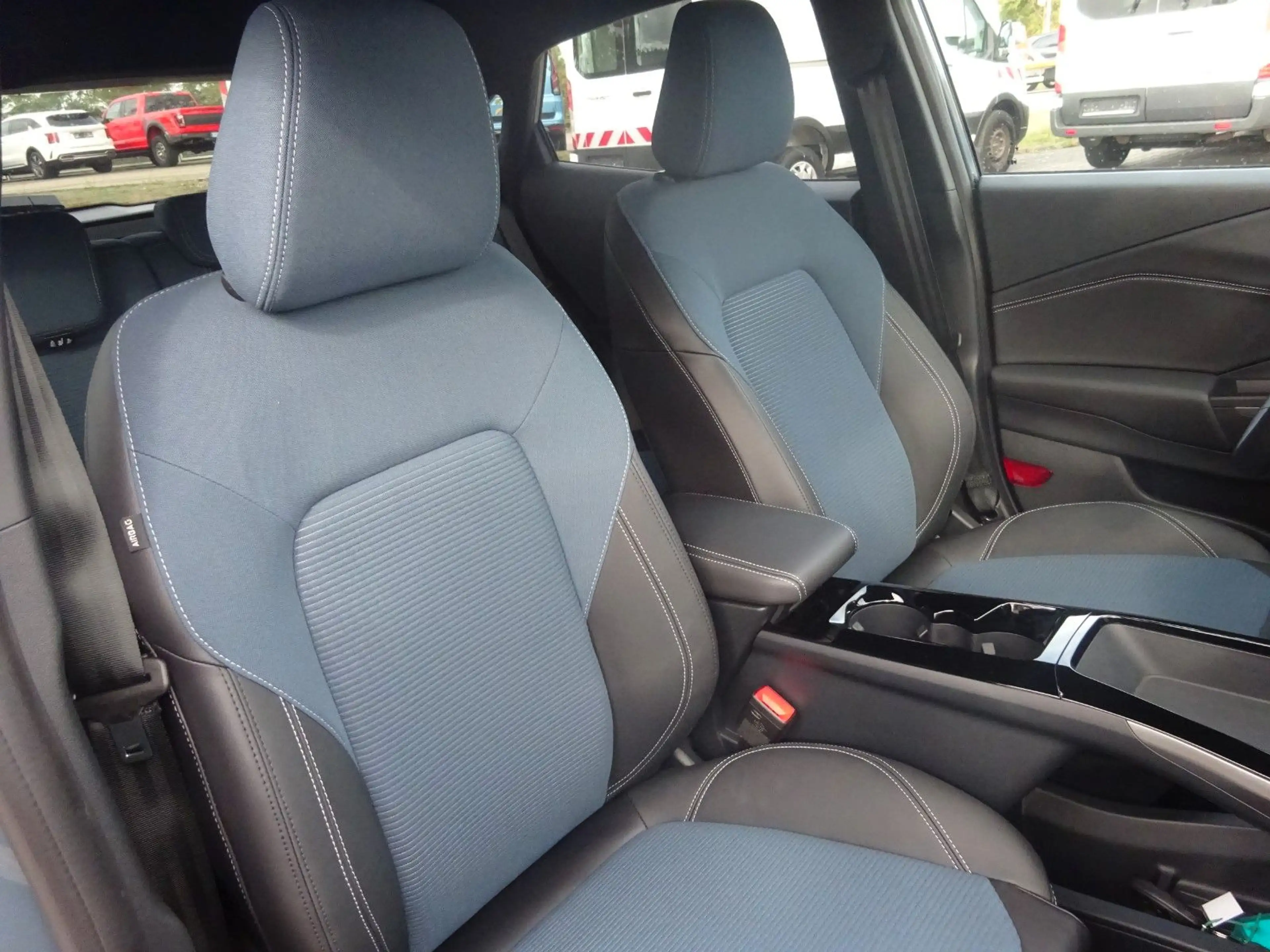 Ford Puma Gen-E 124 kW BlueCruise Edition AHK Matrix — photo 9