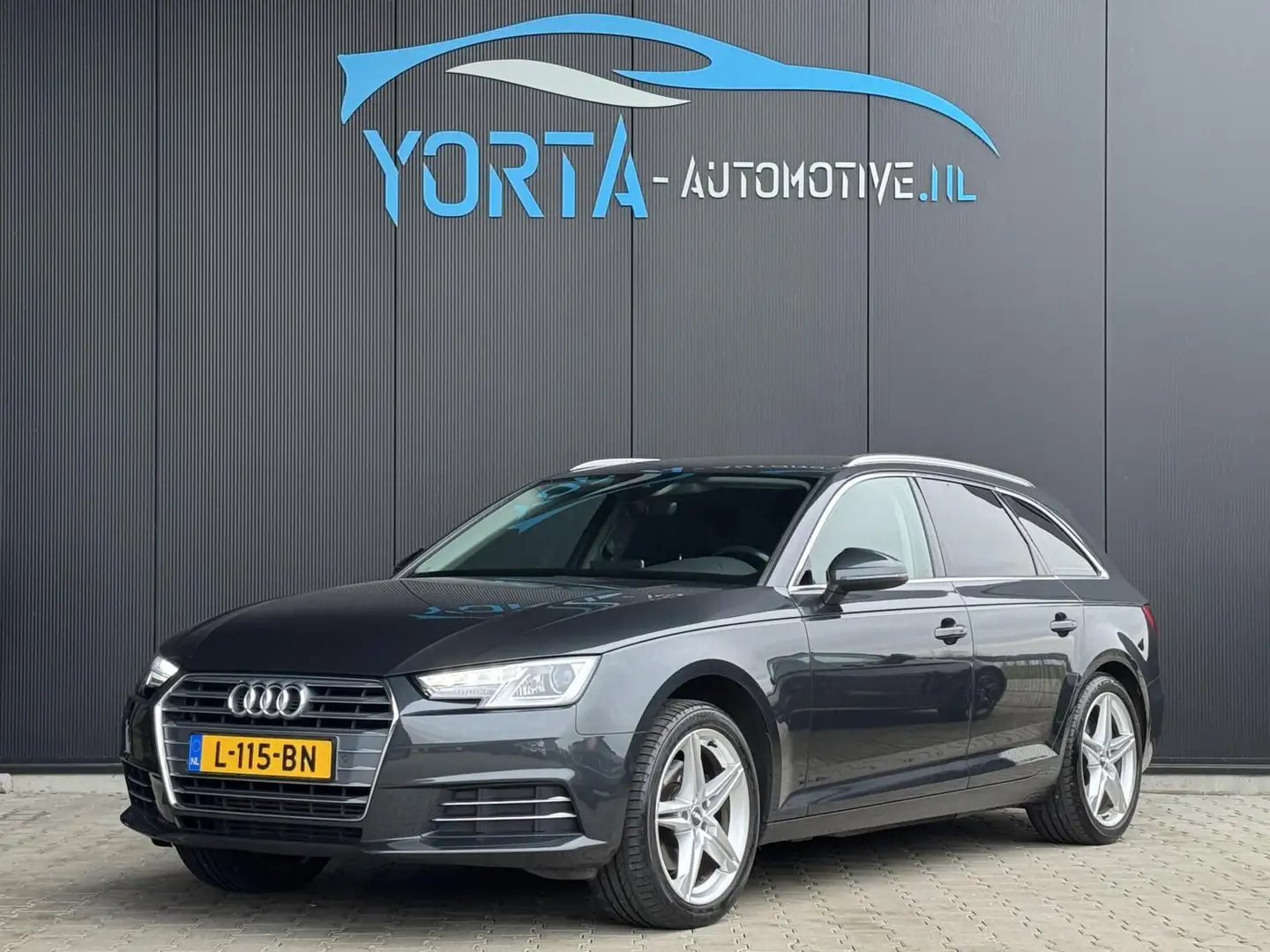 Audi A4 Avant 2.0 TFSI S Line AUTOMAAT*VIRTUAL*AFN. HAAK*L Grijs - 1