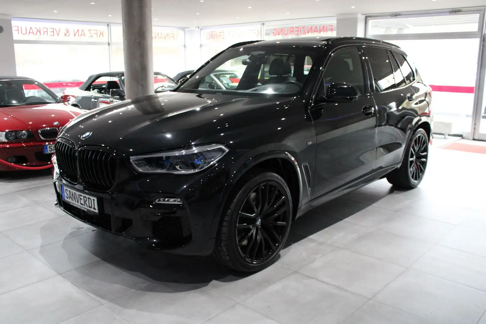 BMW X5 M d INDIVIDUAL SKY LOUNGE *BLACK PACK* Schwarz - 1