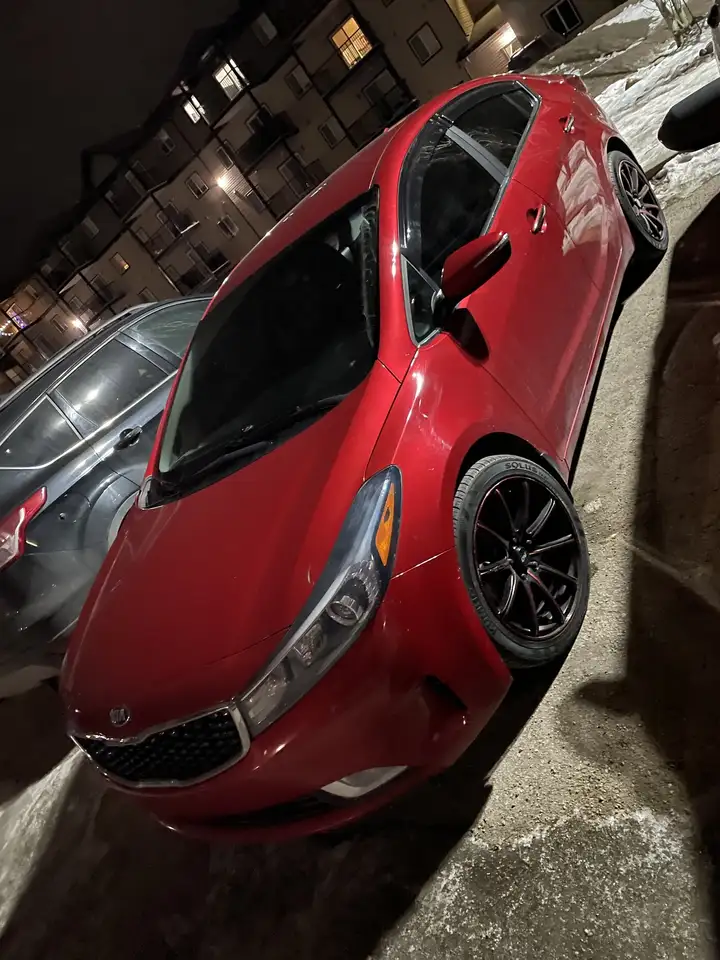 Kia Forte снимка Kia Forte