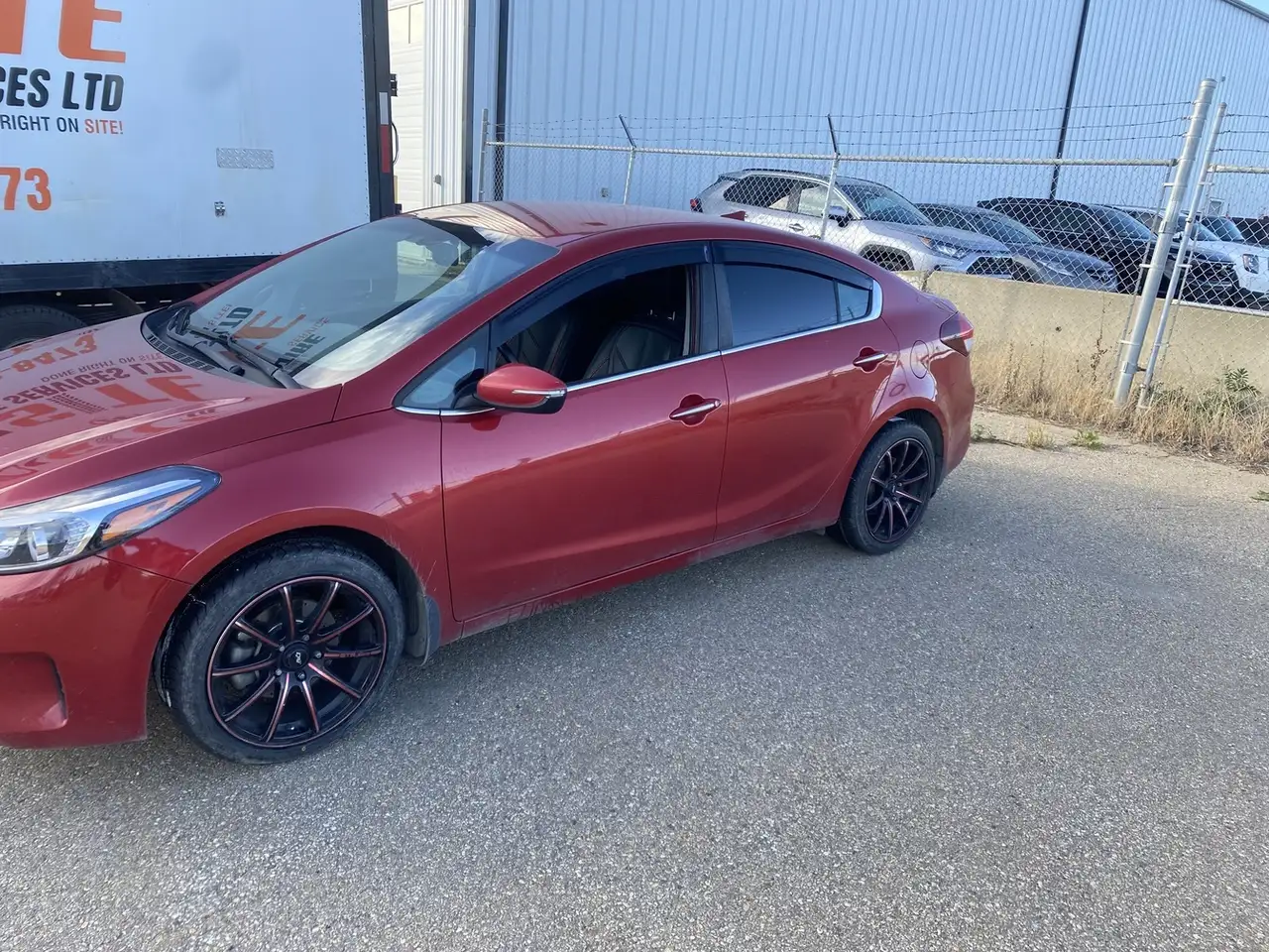 Kia Forte снимка Kia Forte