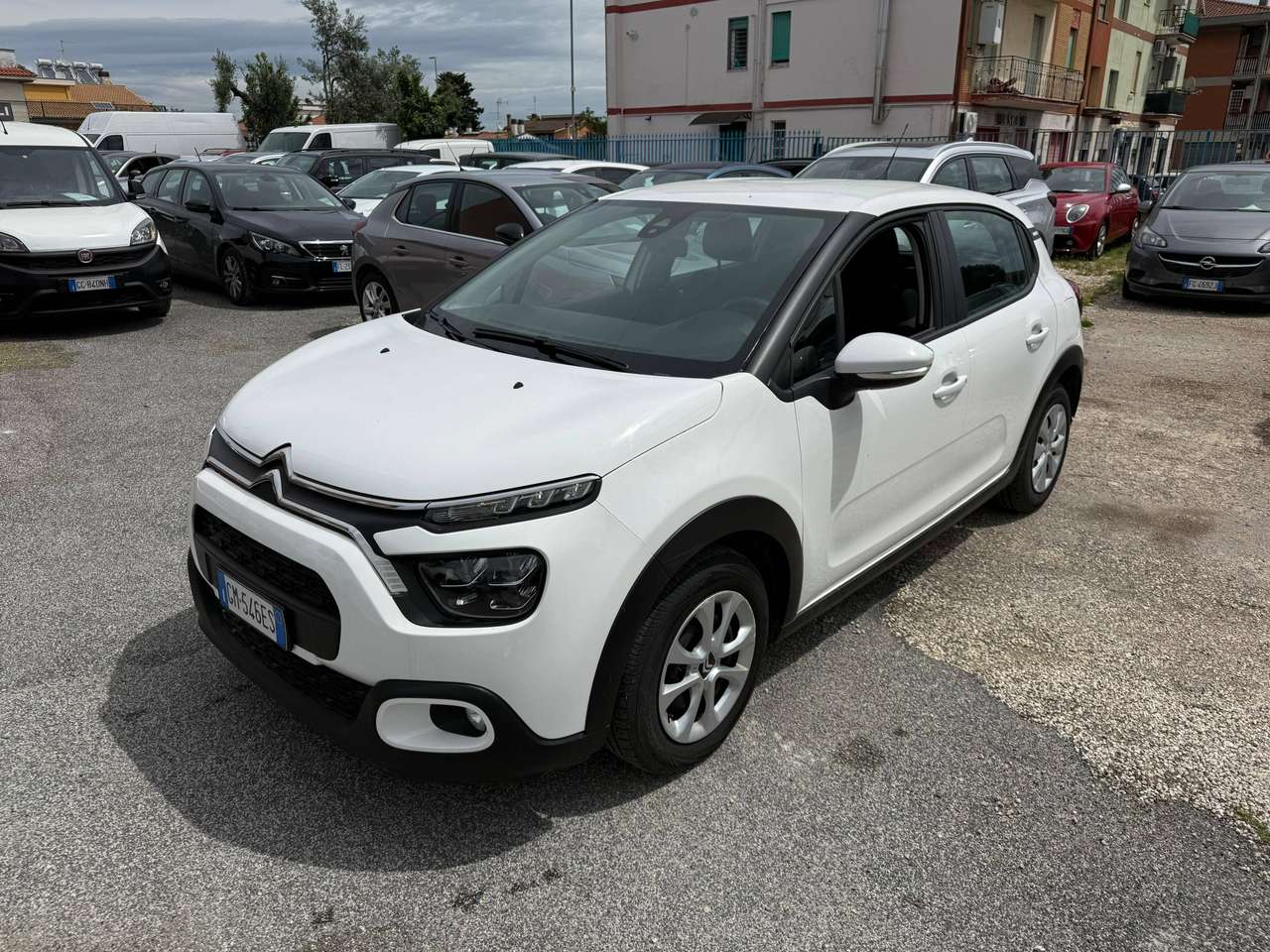 Citroen C3 1.2 All. Shine **PRONTA CONSEGNA**