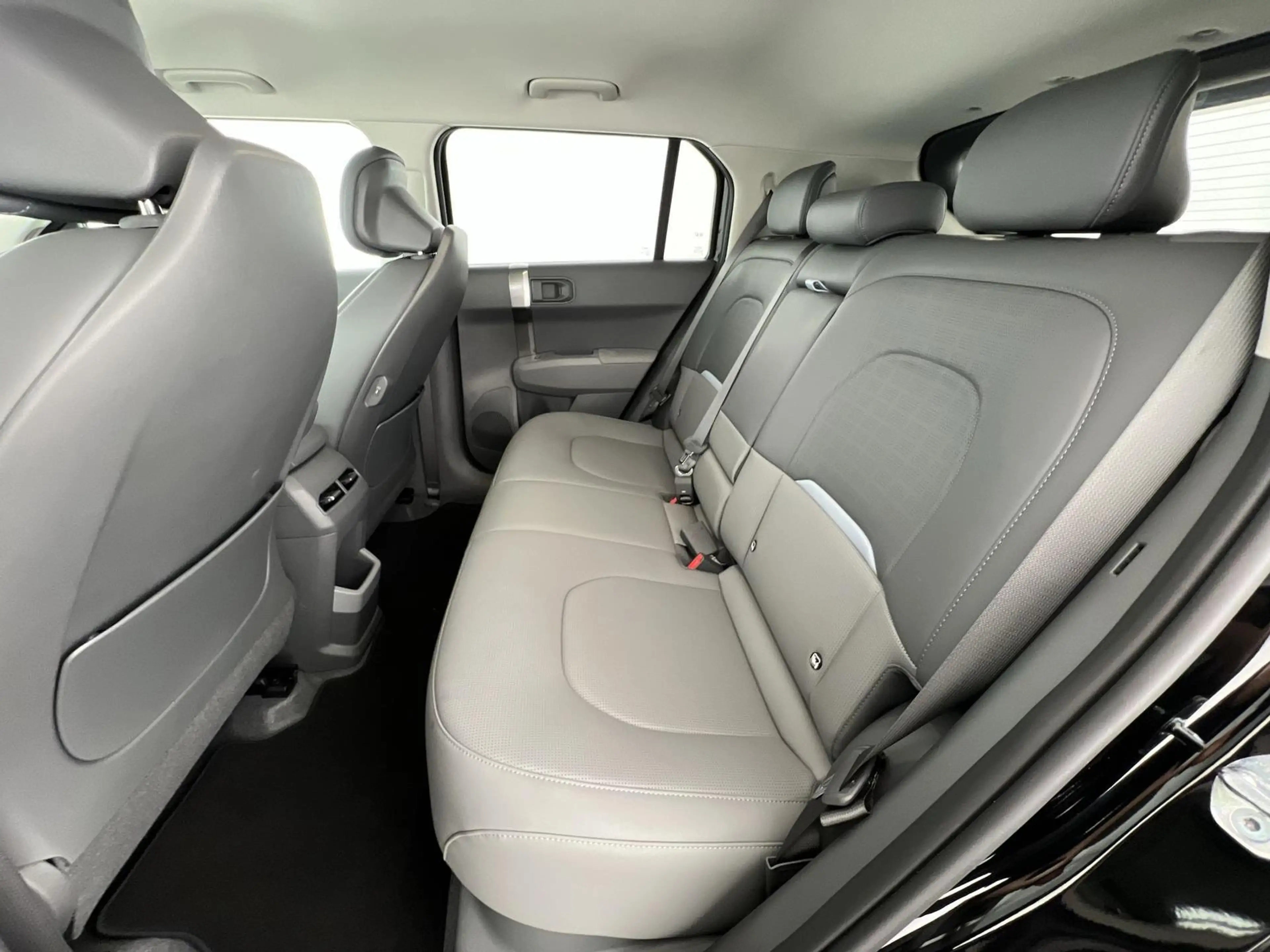 Kia EV3 150 kW Earth*NAVI*RFK*SHZ*uvm — photo 8