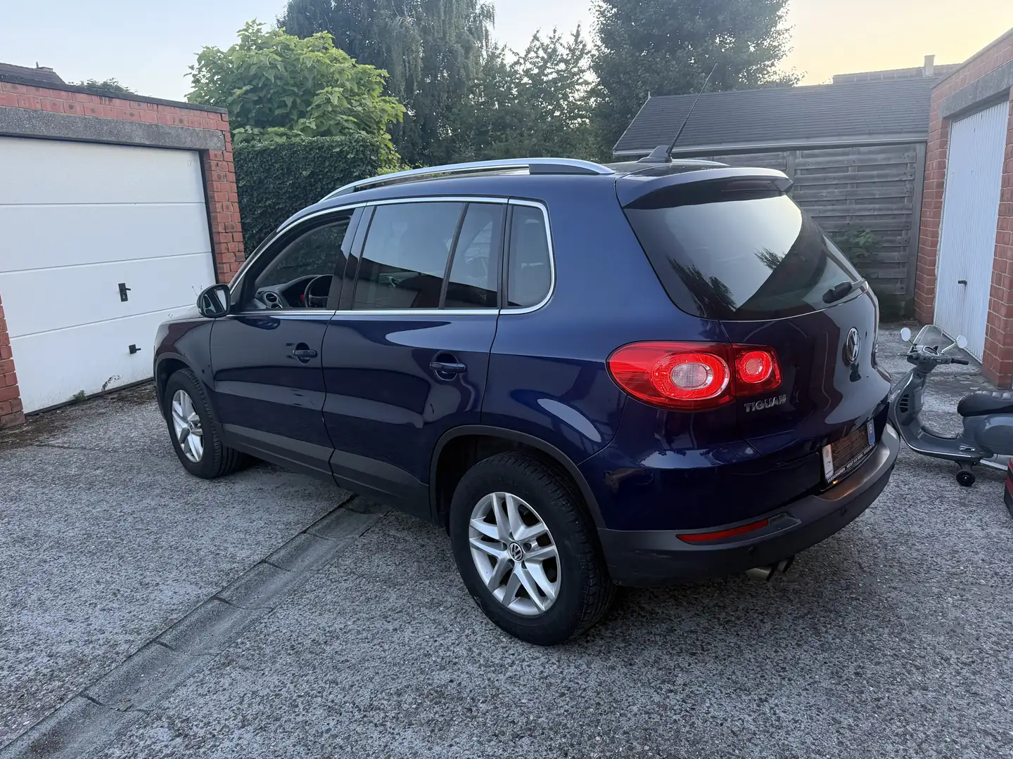 Volkswagen Tiguan 2.0 TDI DPF 4Motion Sport & Style - 1