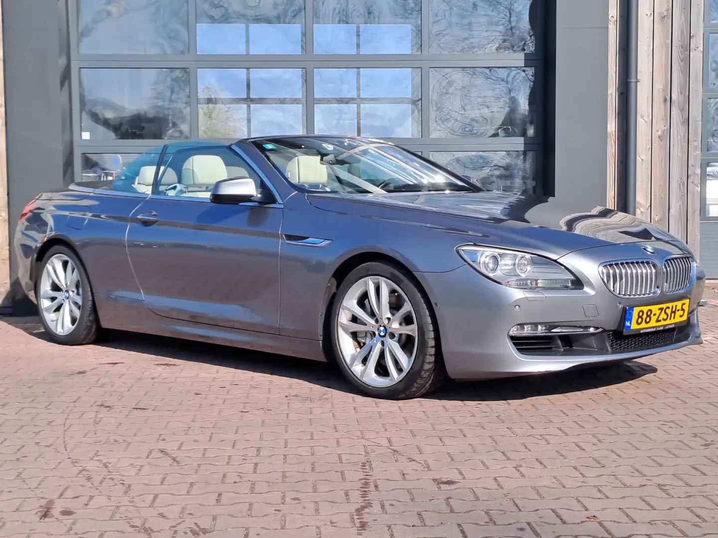 BMW 650 6-serie Cabrio 650i 408PK High Executive | Navi | Gri - 2