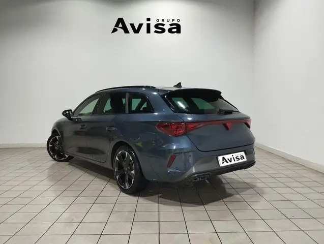 Cupra Leon view 2