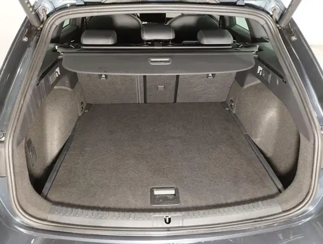Cupra Leon view 7