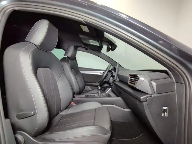 Cupra Leon view 5