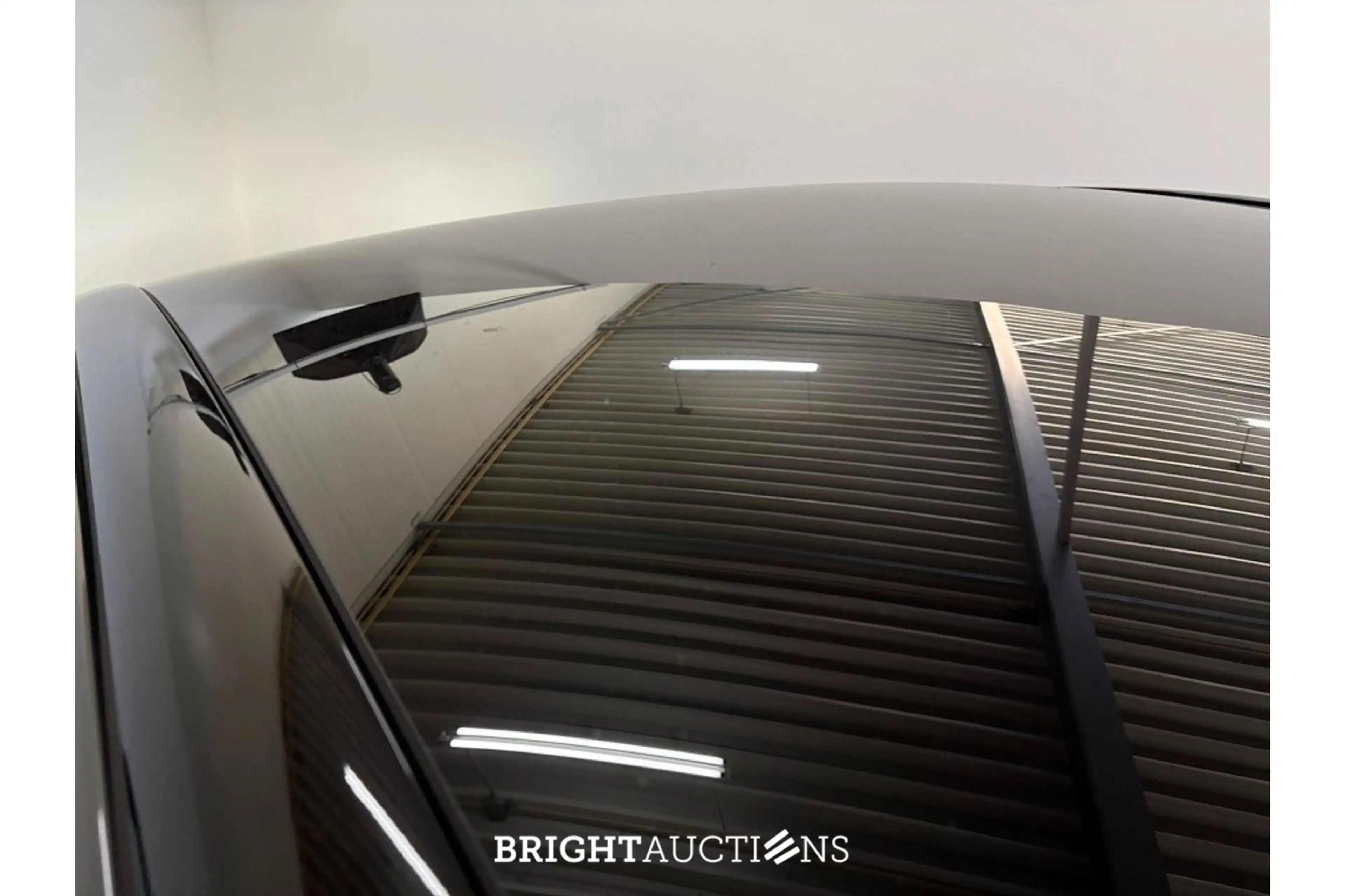 Ford Mustang Extended RWD 98 kWh — photo 8