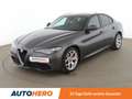Alfa Romeo Giulia 2.0 Turbo Super Aut*NAVI*XENON*ACC*SHZ* Grau - thumbnail 1