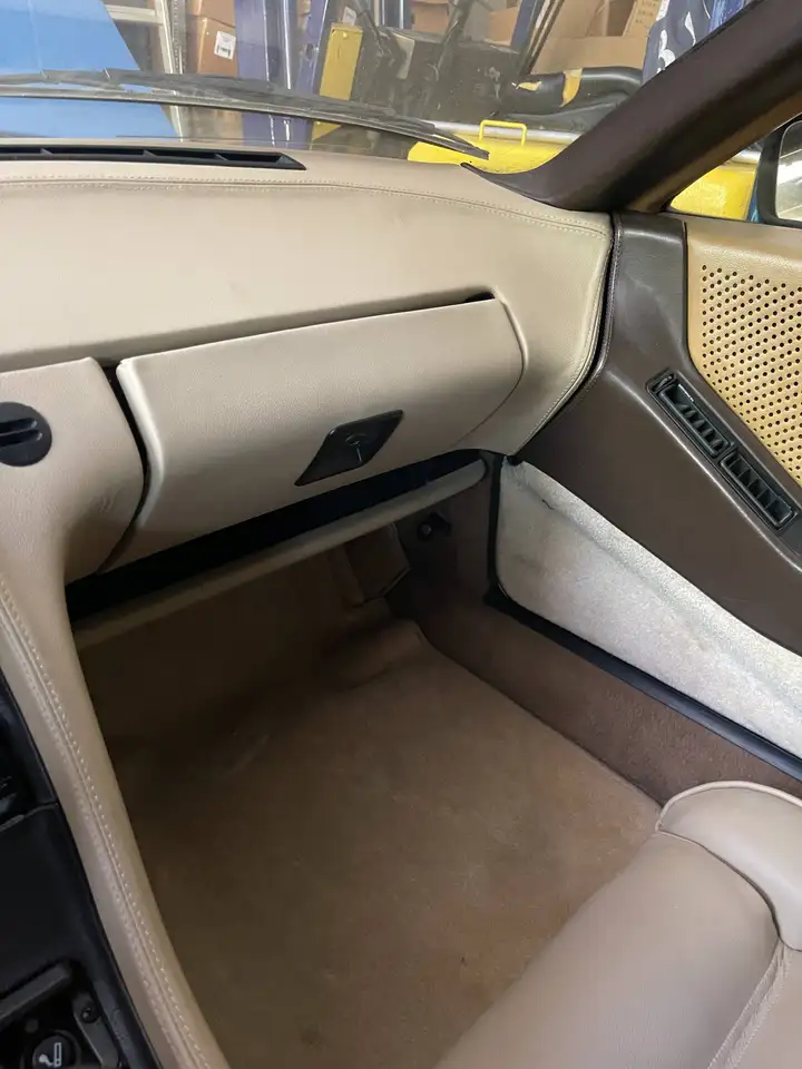 Porsche 928 4.7 S, foto 4