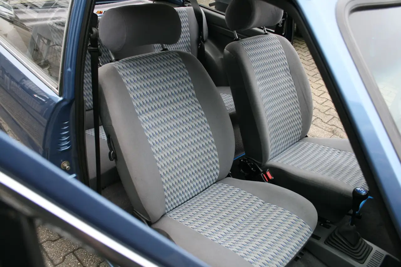 Ford Fiesta | Oldtimer | H-Kennzeichen | TÜV/AU Neu, foto 12