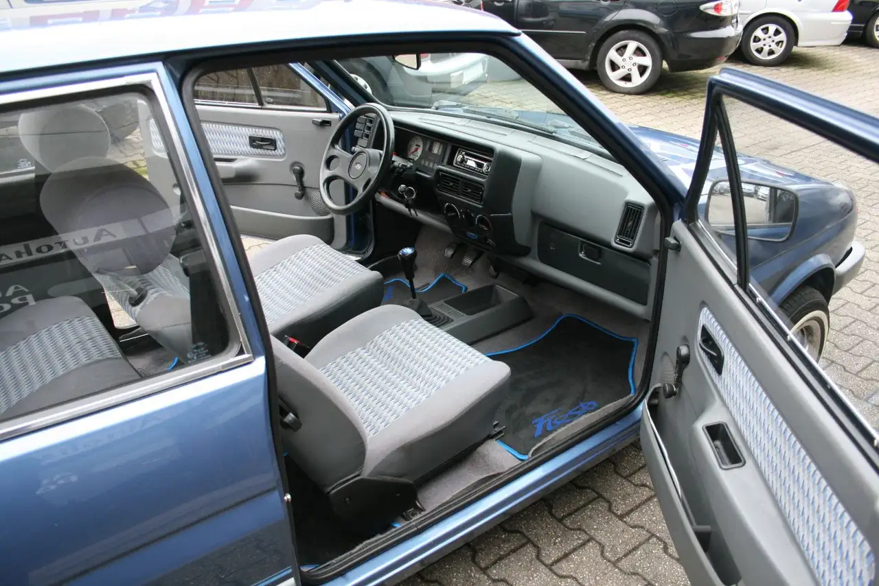 Ford Fiesta | Oldtimer | H-Kennzeichen | TÜV/AU Neu, foto 11