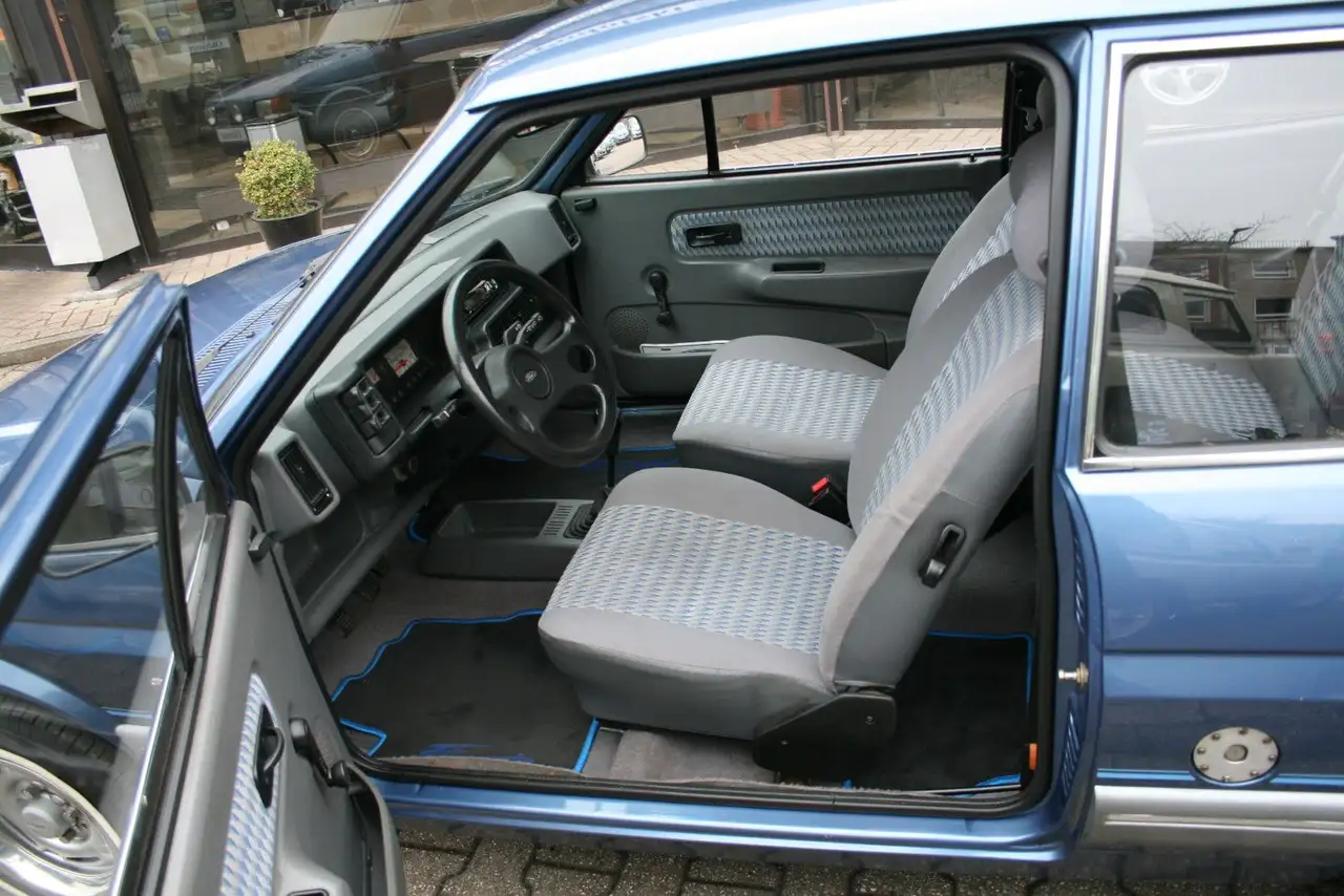 Ford Fiesta | Oldtimer | H-Kennzeichen | TÜV/AU Neu, foto 6