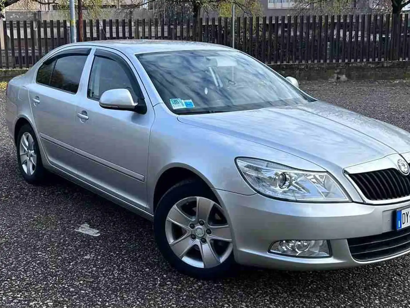 Skoda Octavia BERLINA Argento - 2
