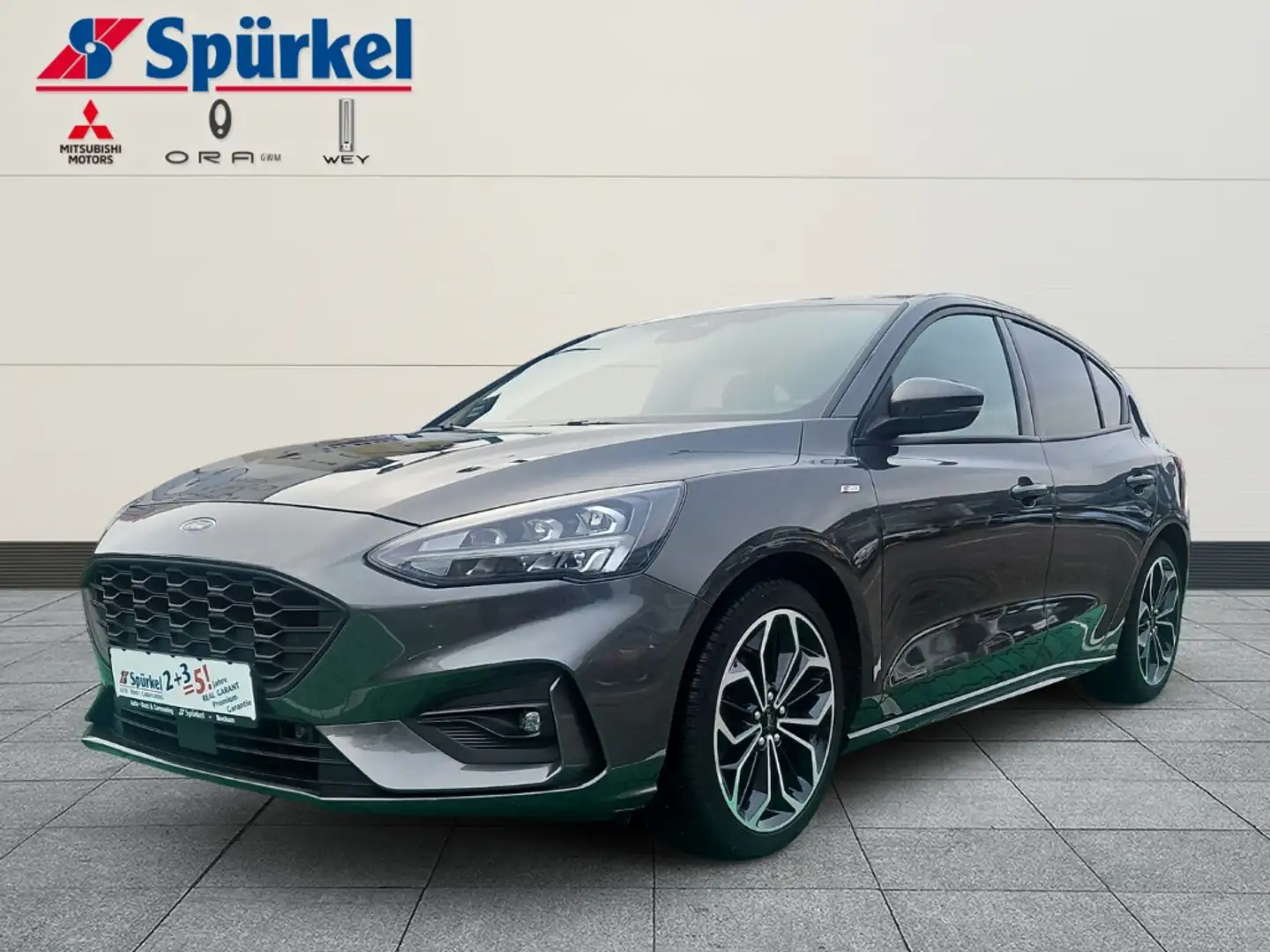 Ford Focus ST-Line, Navigation, PDC, Rückfahrkamera Grau - 1