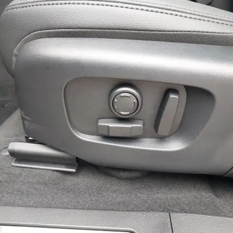 Land Rover Range Rover Evoque P270e Dynamic SE Momentum Ansicht 14